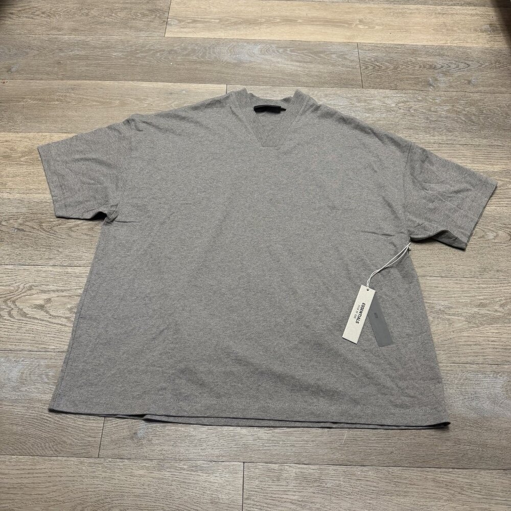 Fear of God Short Sleeve V-Neck Tee in Heather Grey